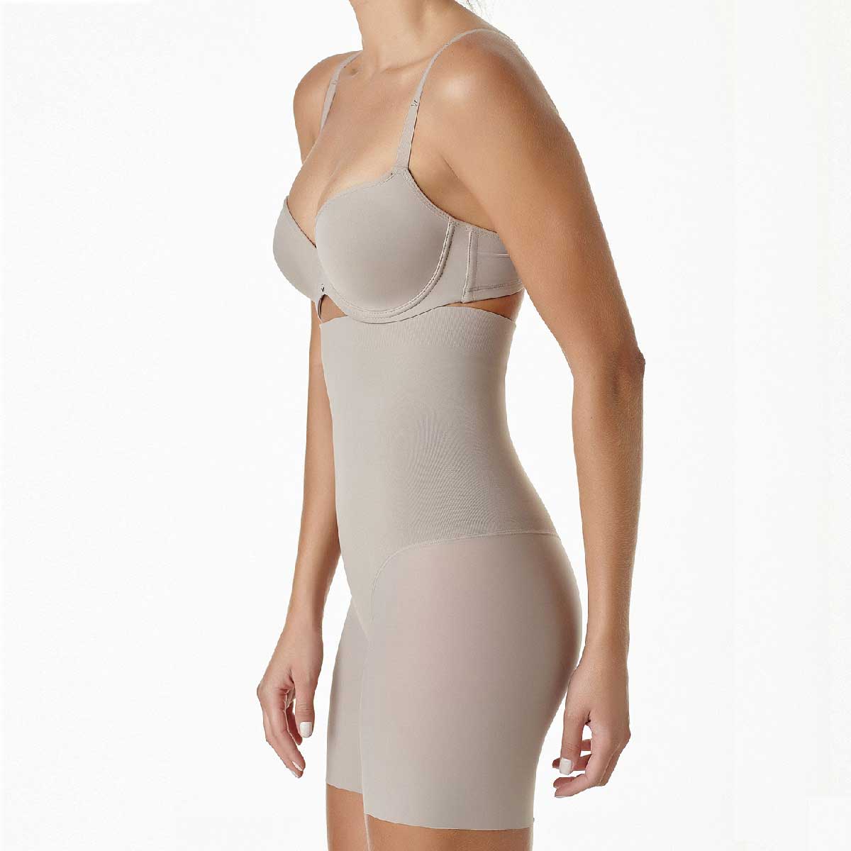 Semibody Bermuda Invisible Control L Z para Mujer image number null